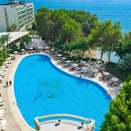 Ośrodek wypoczynkowy Utopia Club *