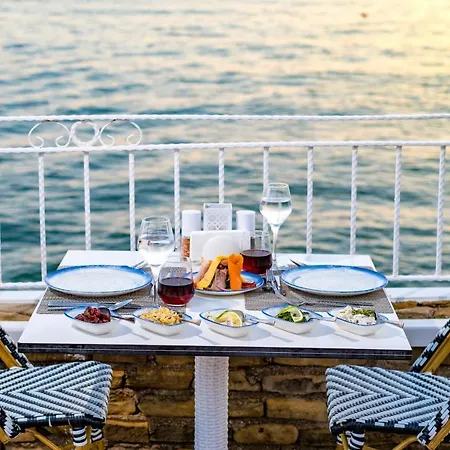 Utopia Club Okurcalar