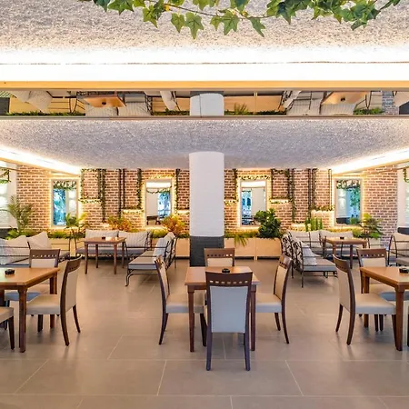 Ośrodek wypoczynkowy Utopia Club *