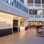 Utopia Club Resort *