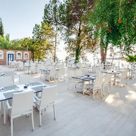 Utopia Club Курортный комплекс *