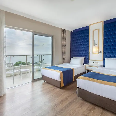 Utopia Club Rezort Okurcalar